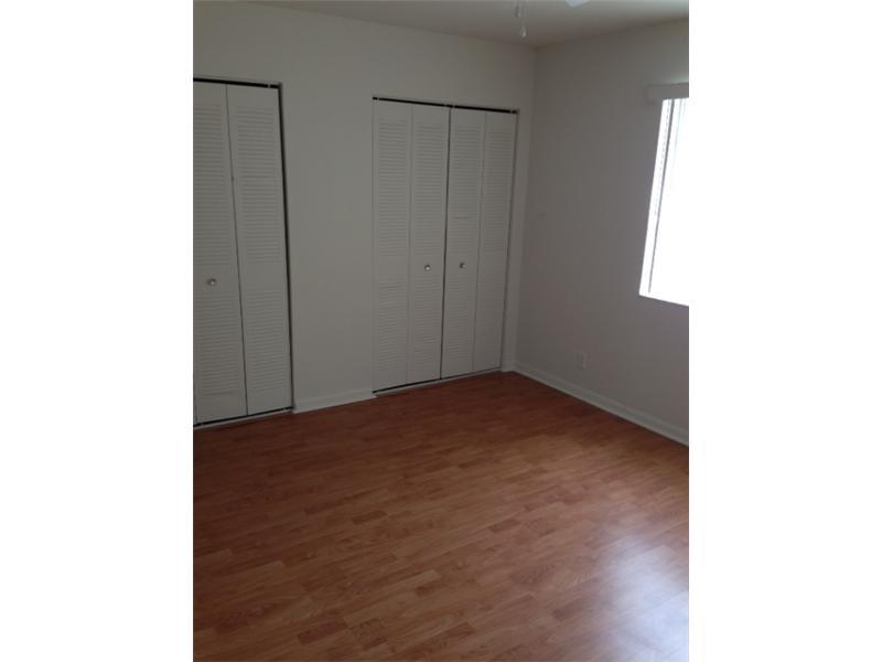 WINDMILL LAKES V CONDO - Residential Lease