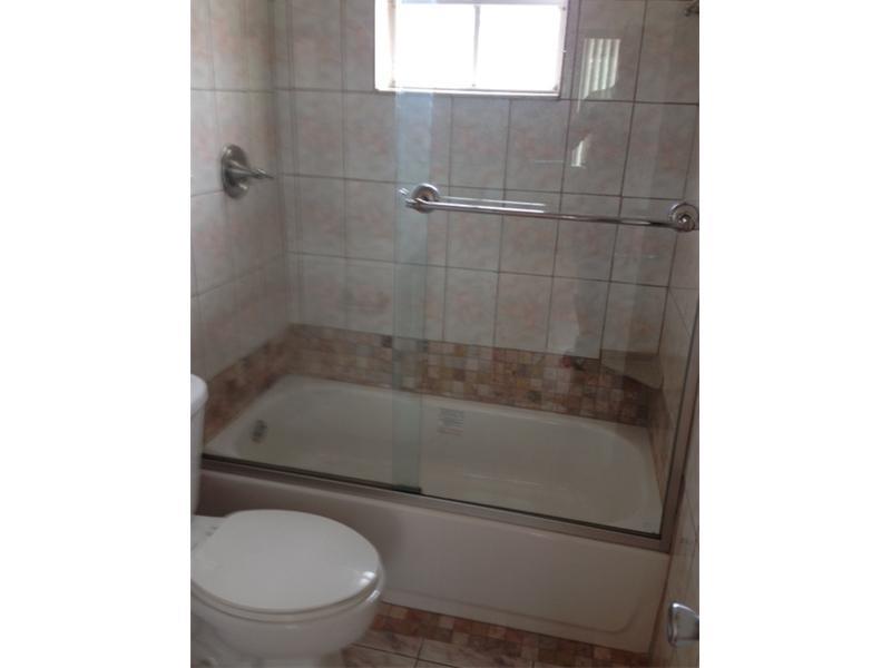 WINDMILL LAKES V CONDO - Residential Lease