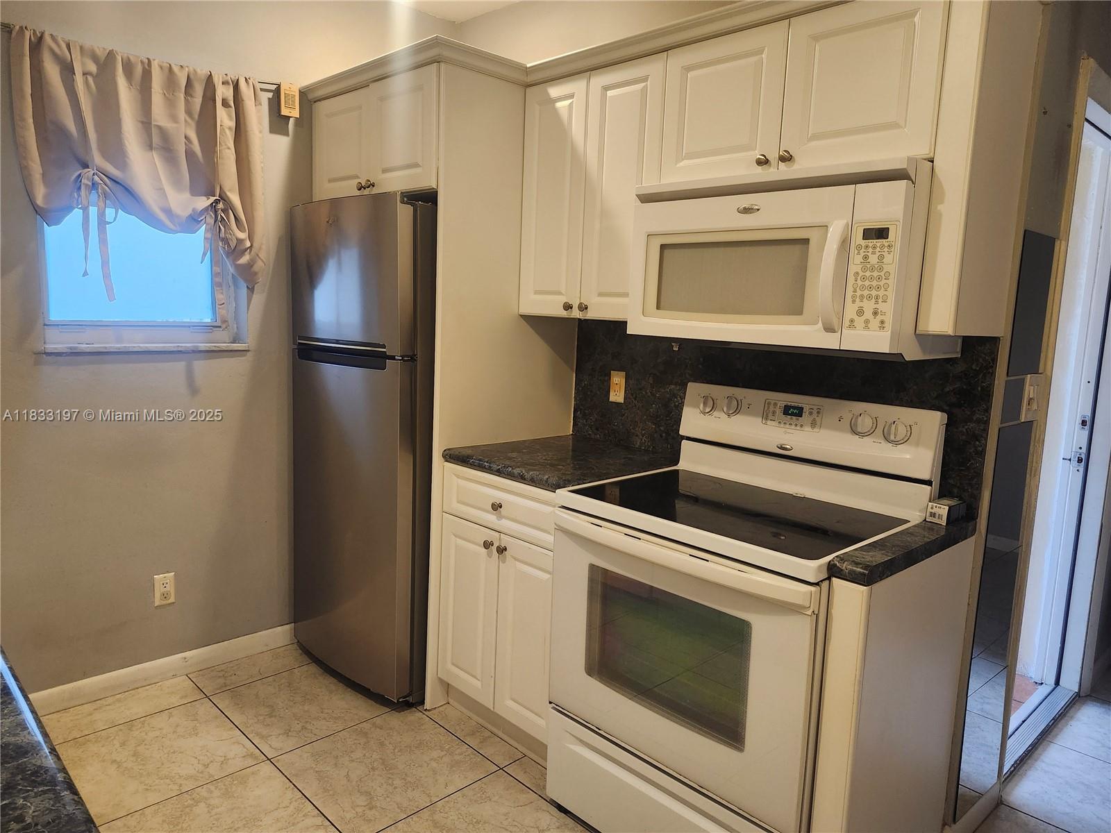 STRAND PLAZA CONDO - Residential Lease