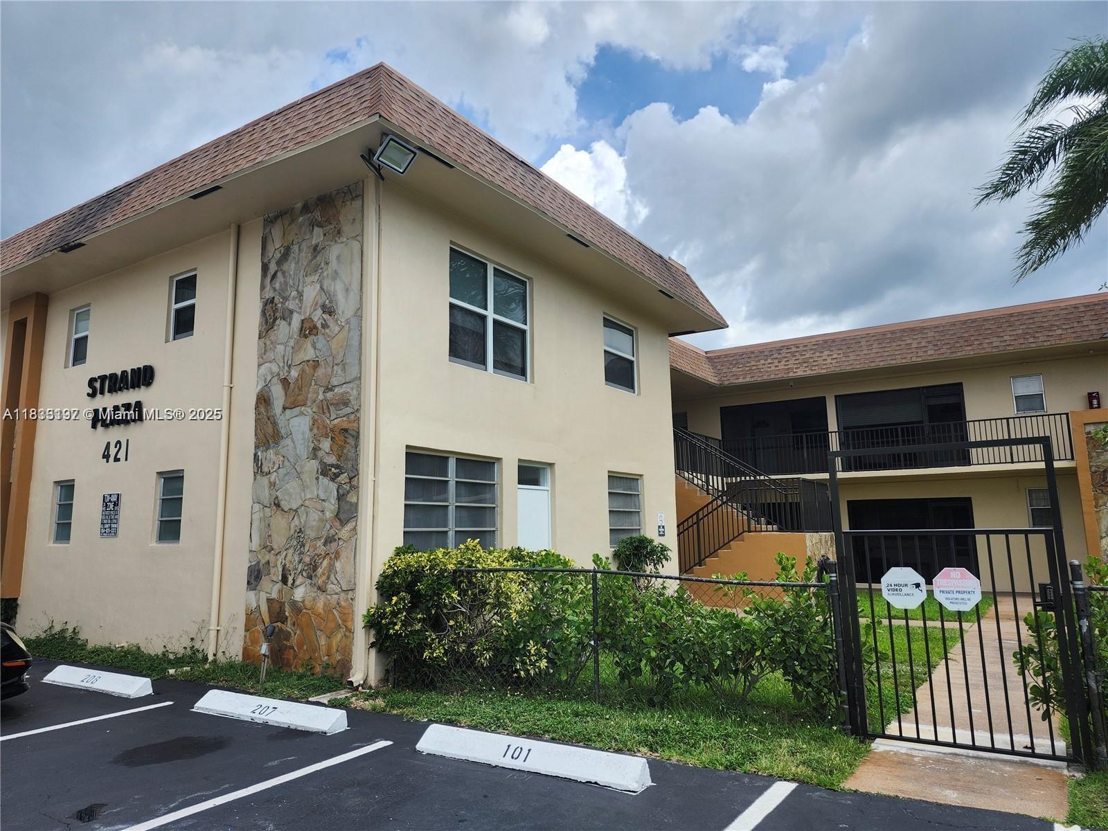 STRAND PLAZA CONDO - Residential Lease