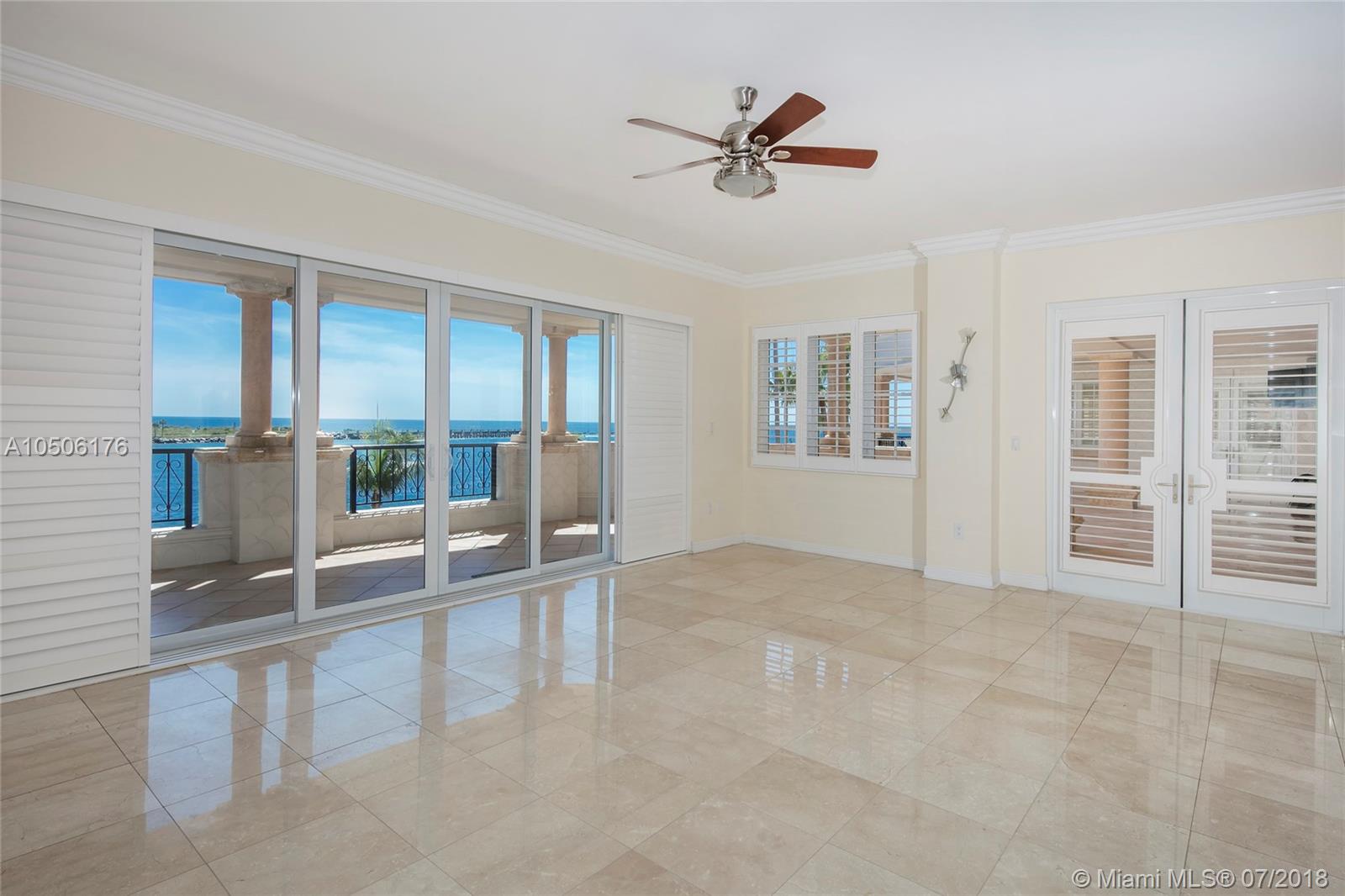 OCEANSIDE @ FISHER ISL CO - Residential