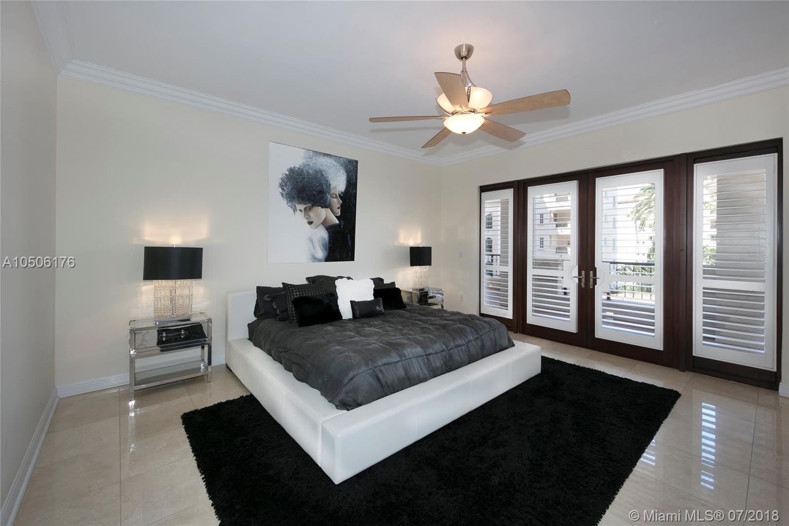 OCEANSIDE @ FISHER ISL CO - Residential