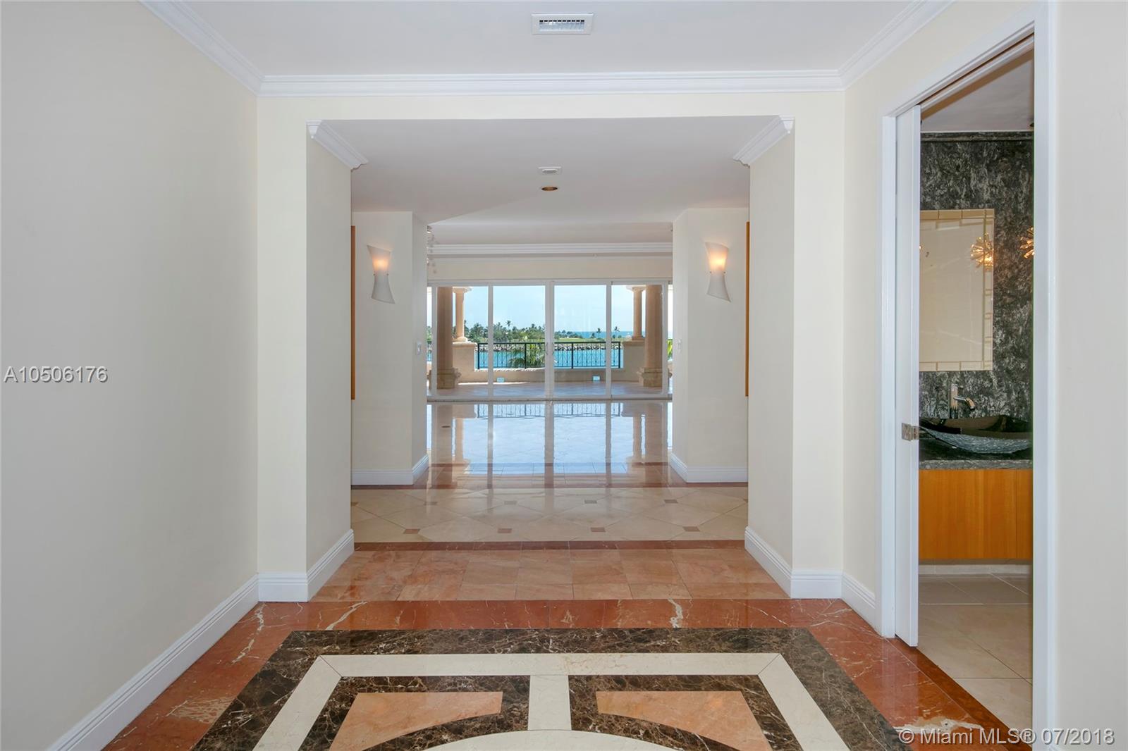 OCEANSIDE @ FISHER ISL CO - Residential