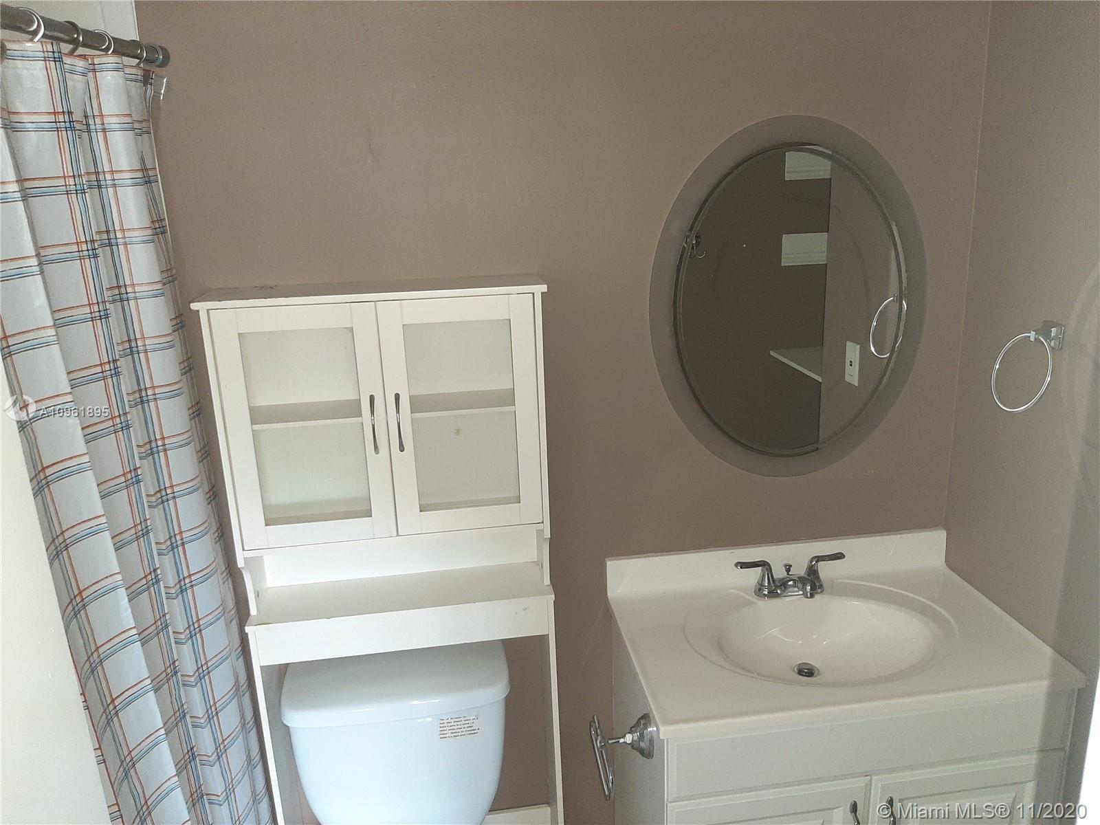 CORAL SPRING GARDENS EAST - Residential Lease