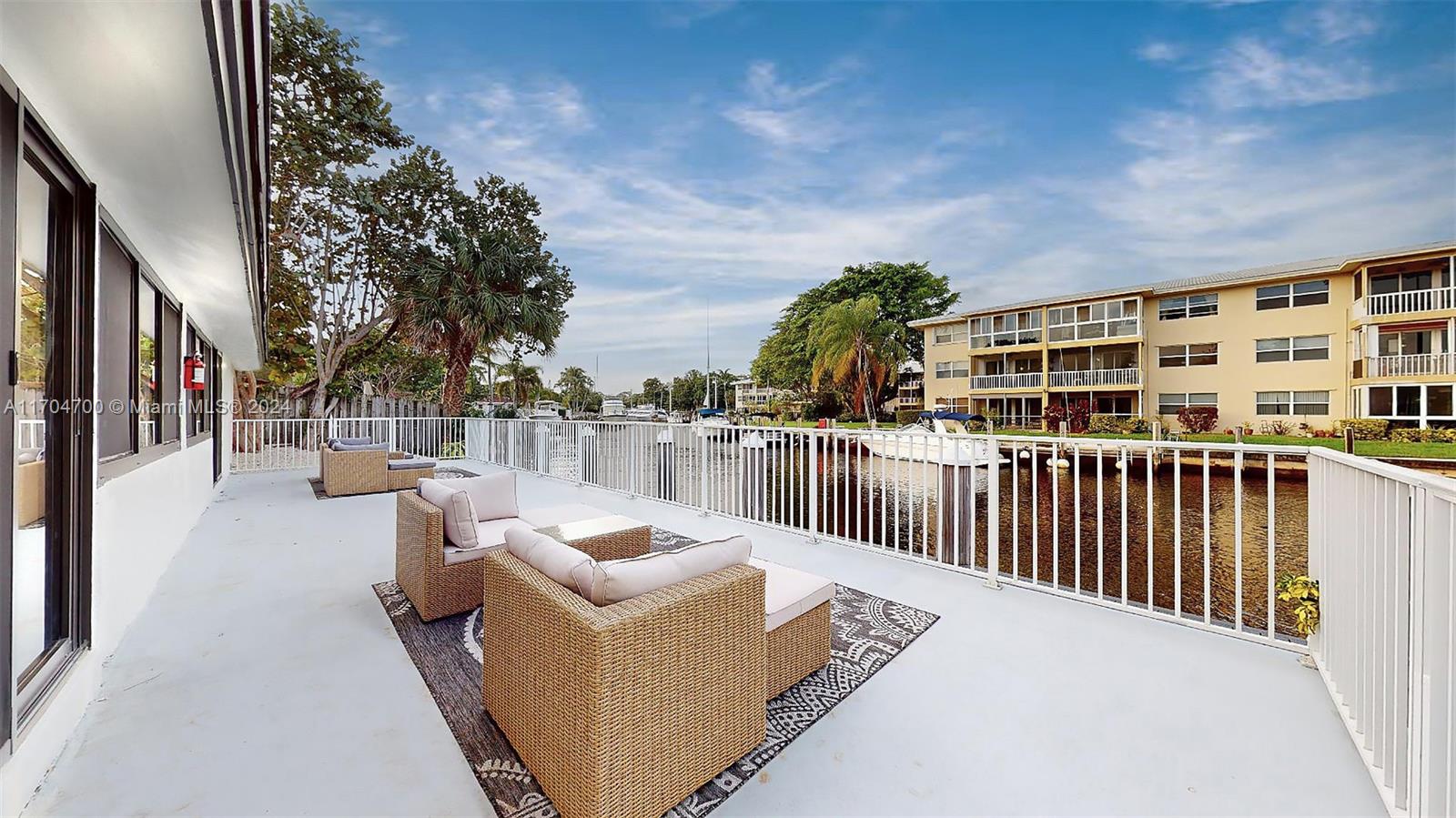 RIO NUEVO ISLE - Residential Lease