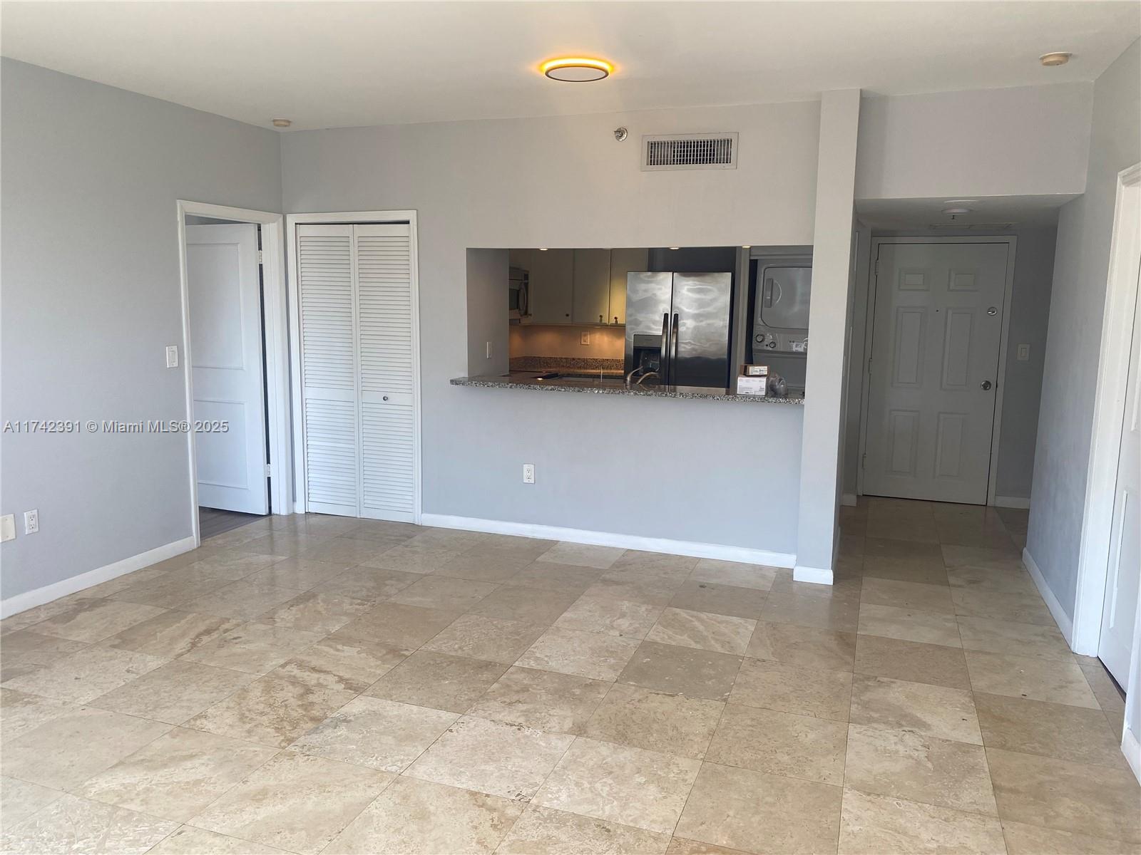 BRICKELL KEY II CONDO - Residential Lease