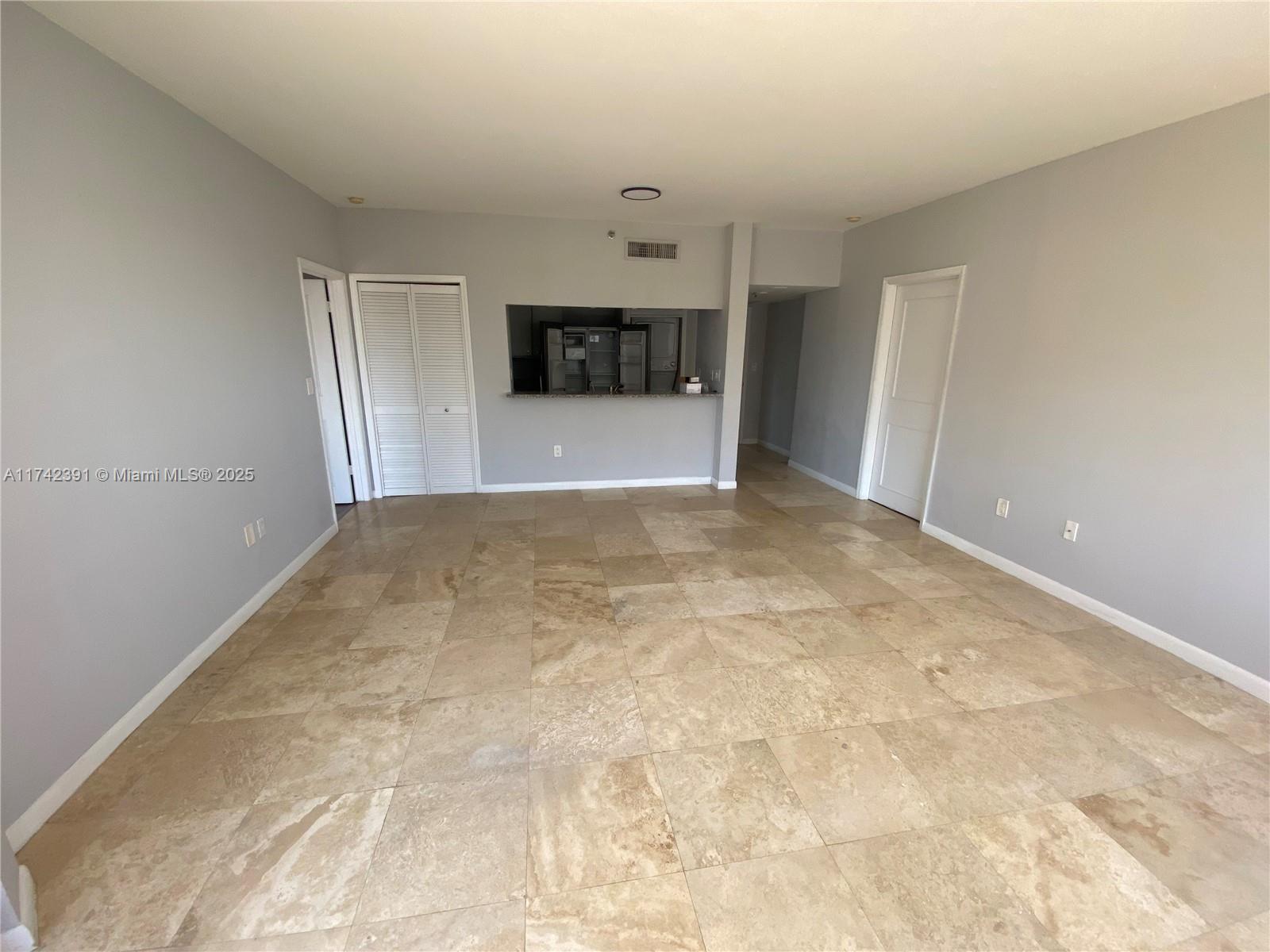 BRICKELL KEY II CONDO - Residential Lease