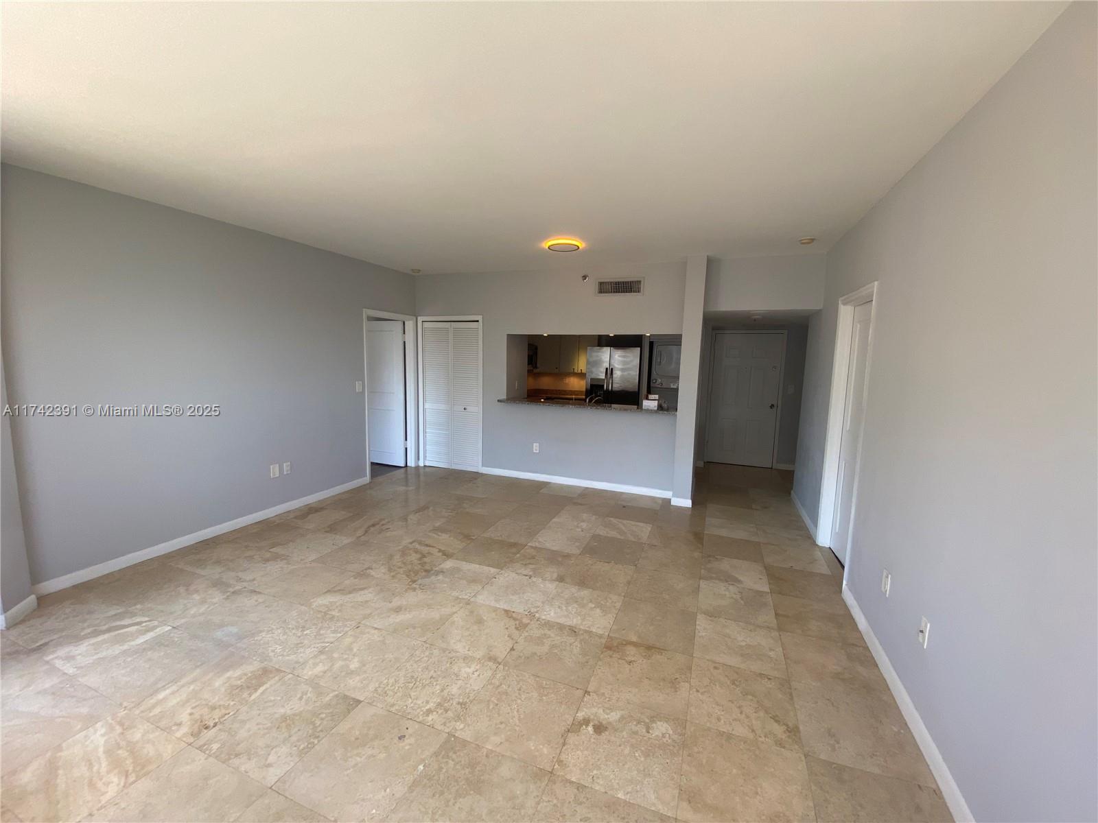 BRICKELL KEY II CONDO - Residential Lease
