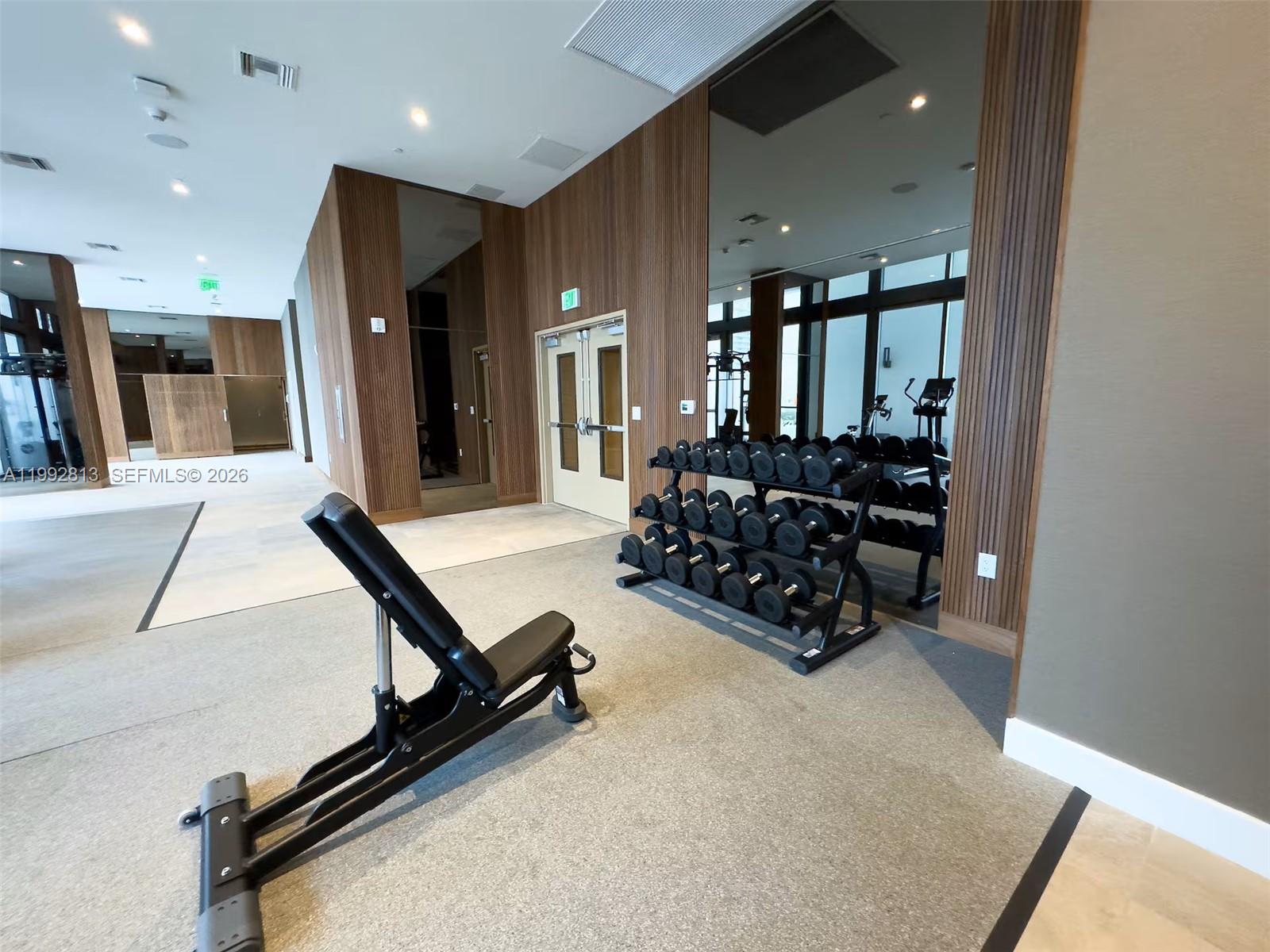 SMART BRICKELL - Residential
