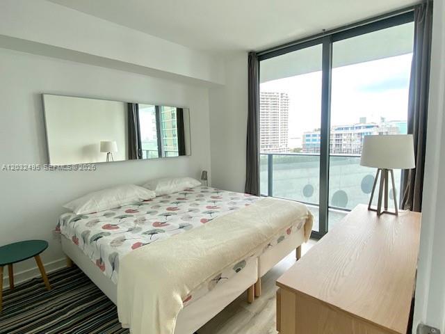 PARAISO BAYVIEWS CONDO - Residential