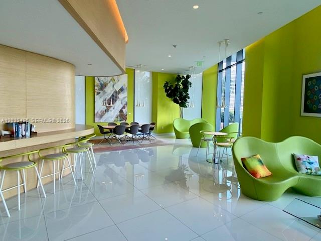 PARAISO BAYVIEWS CONDO - Residential