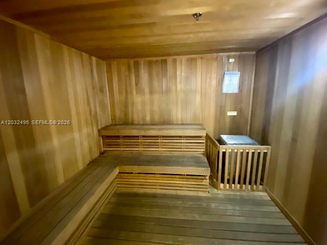 PARAISO BAYVIEWS CONDO - Residential