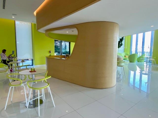 PARAISO BAYVIEWS CONDO - Residential