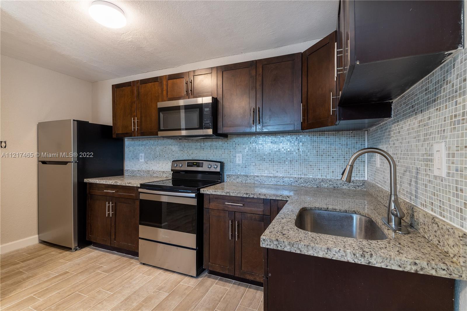 TATUMS ADDN NO 2 - Residential Lease