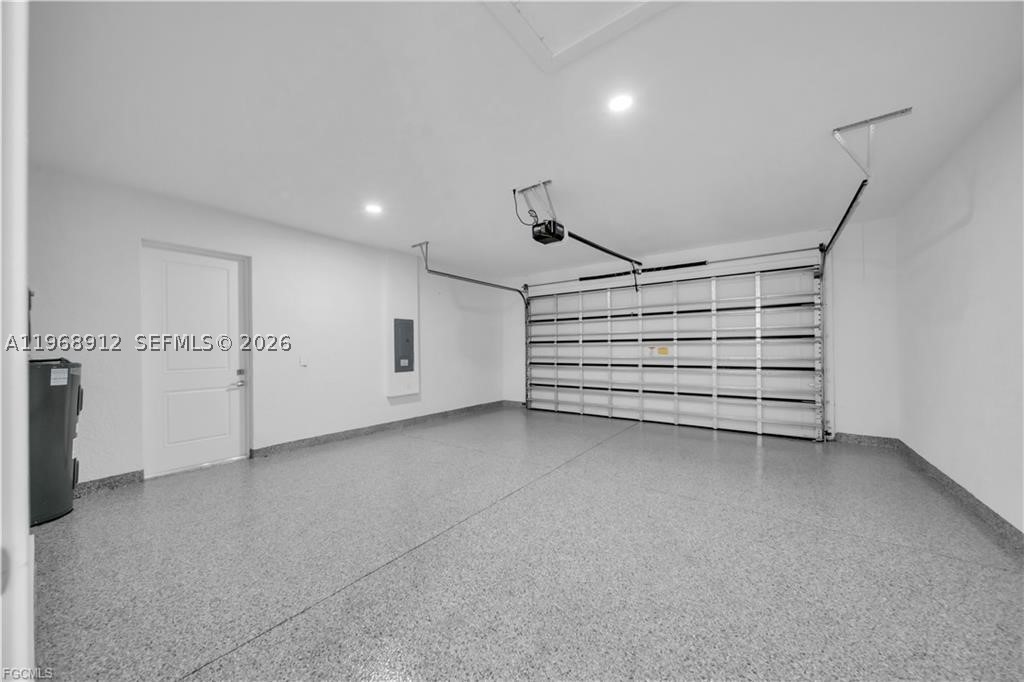 DIEGUEZ JAVIER - Residential