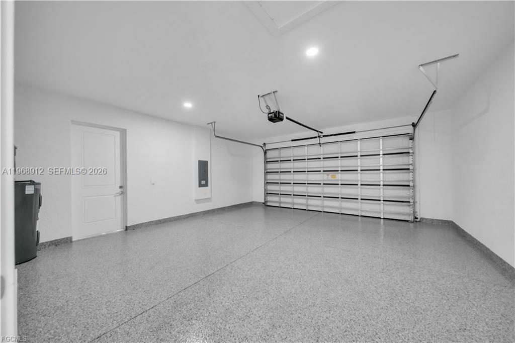 DIEGUEZ JAVIER - Residential