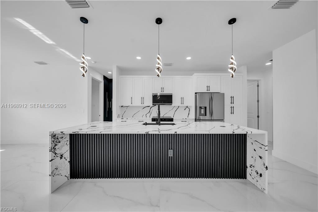 DIEGUEZ JAVIER - Residential