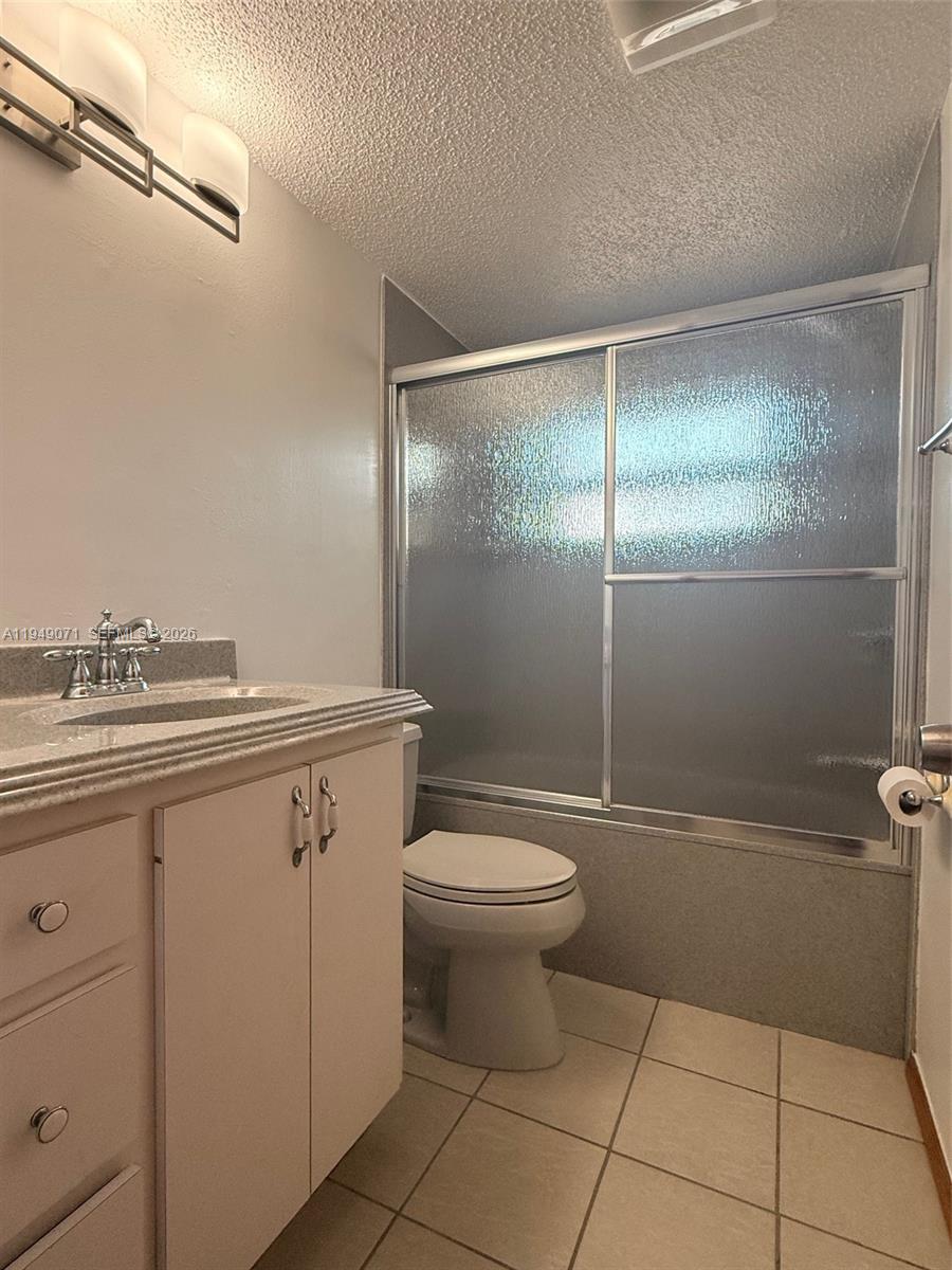 Sebring Lakes Acres - Residential