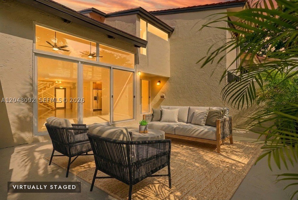 LENOX WOODS - Residential