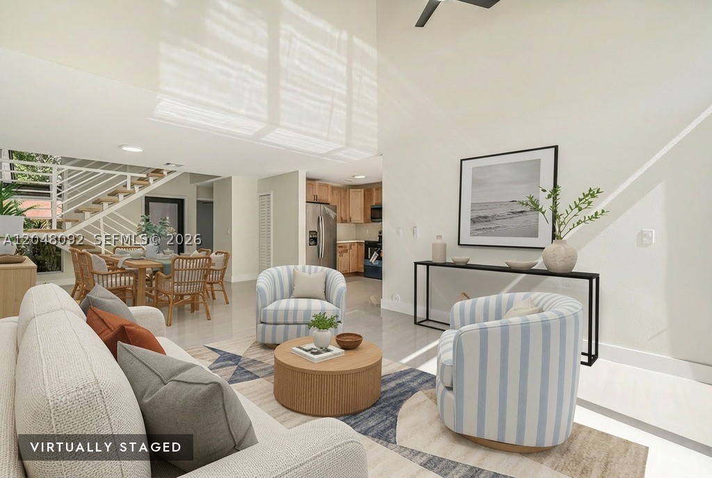 LENOX WOODS - Residential