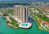 Excellent 3-bedroom unit, currently rented, featuring excellent amenities and outstanding views.