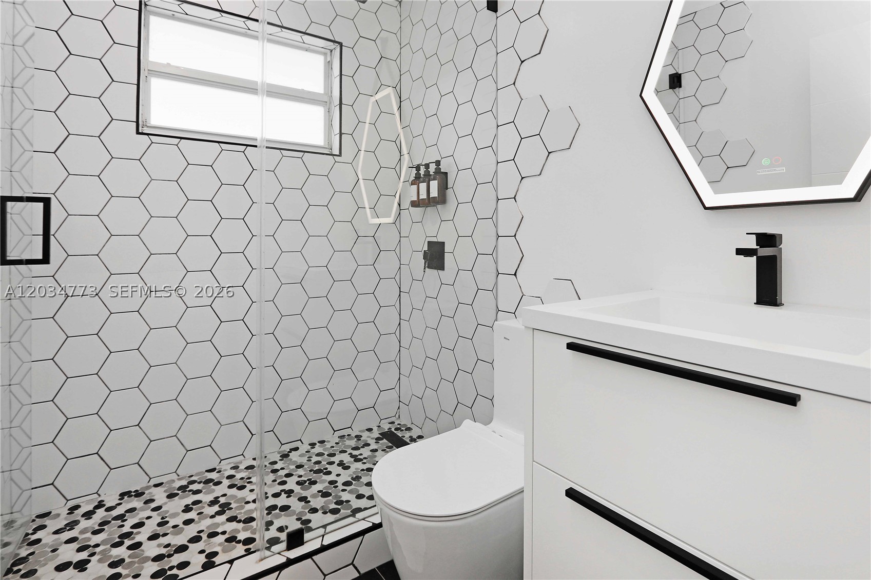 HOLLYWOOD - Residential