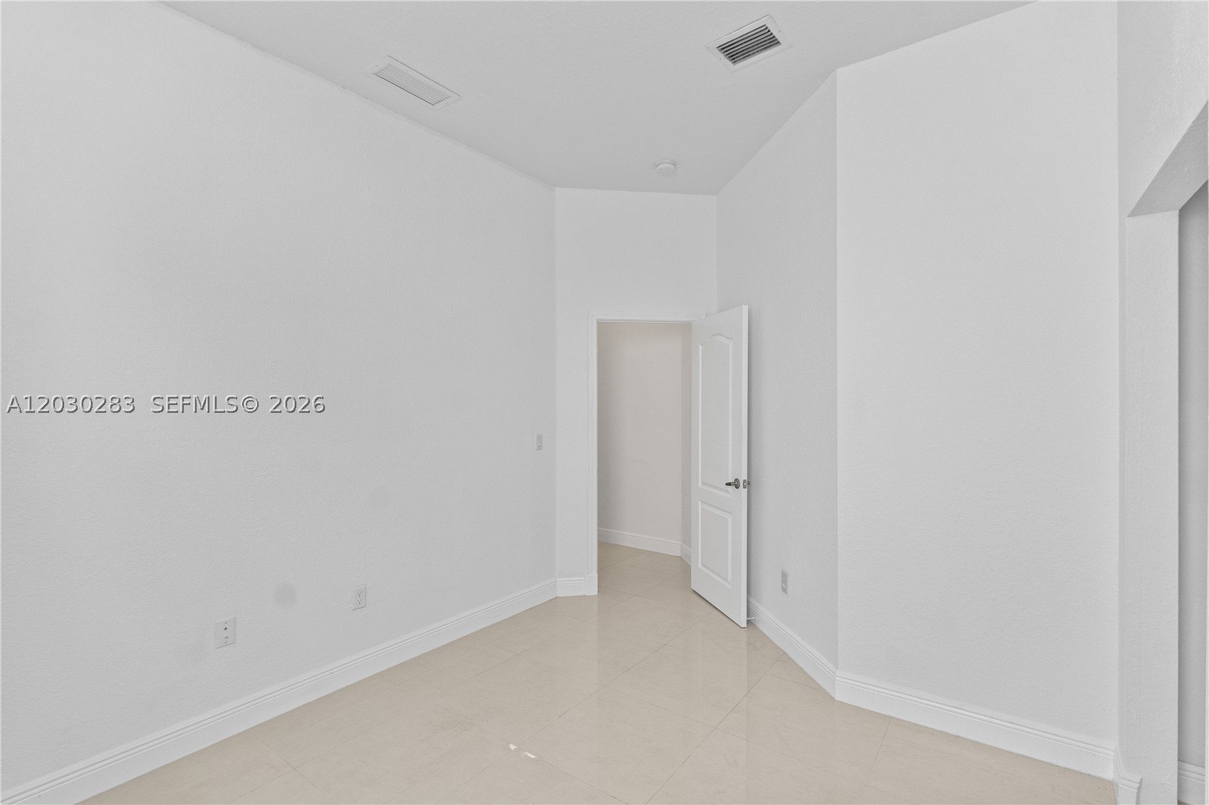 PORTOFINO LAKES - Residential