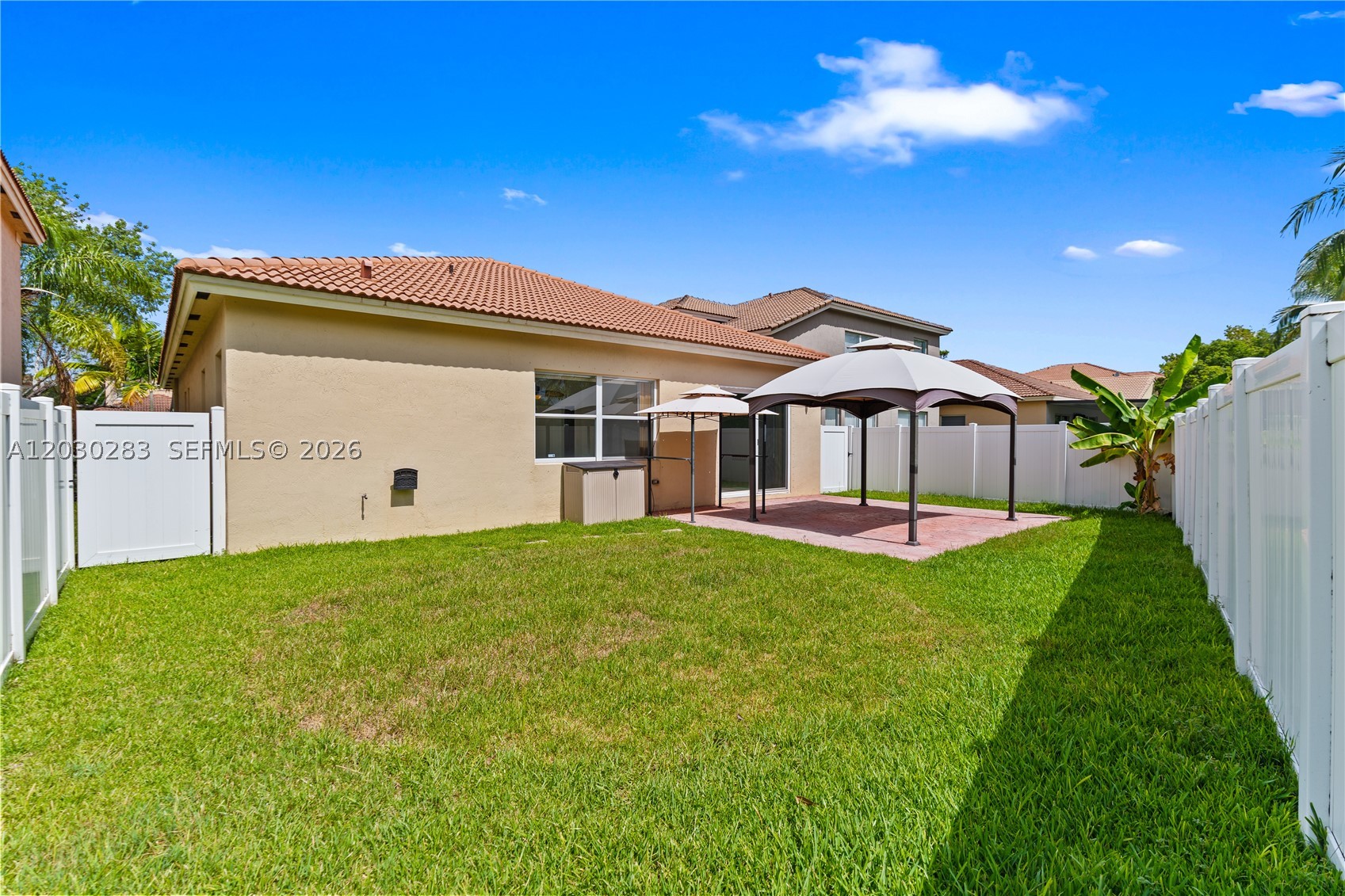 PORTOFINO LAKES - Residential