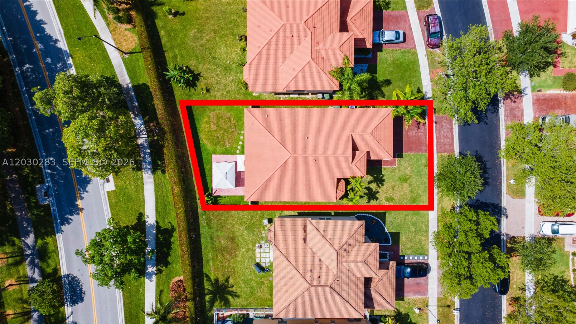PORTOFINO LAKES - Residential