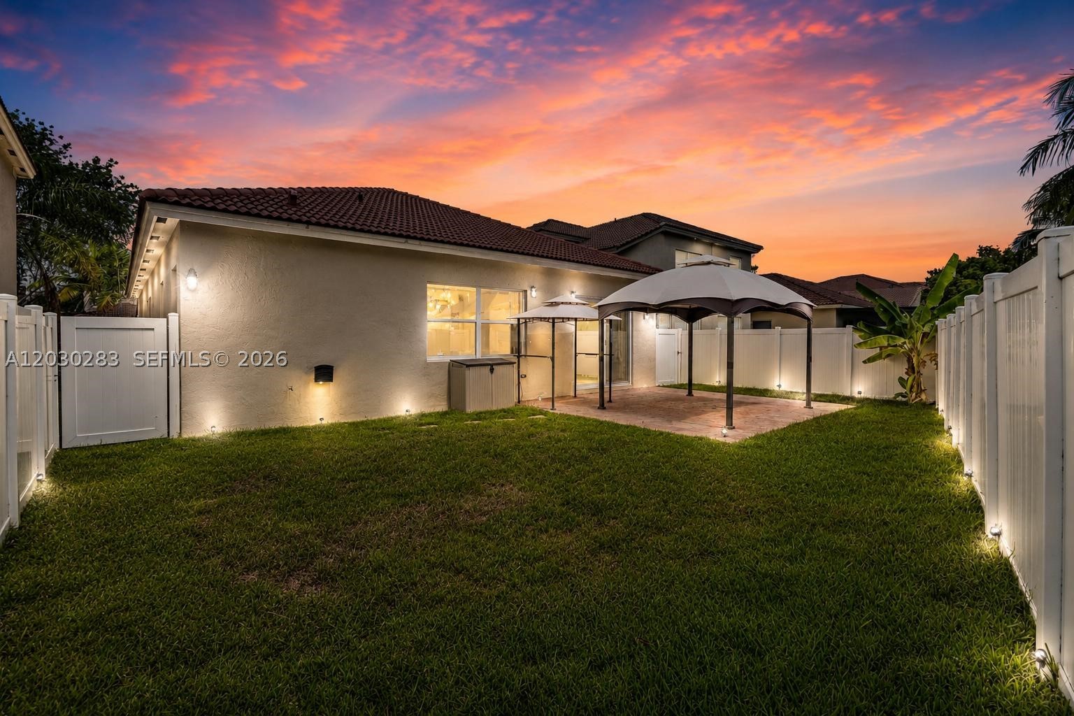 PORTOFINO LAKES - Residential