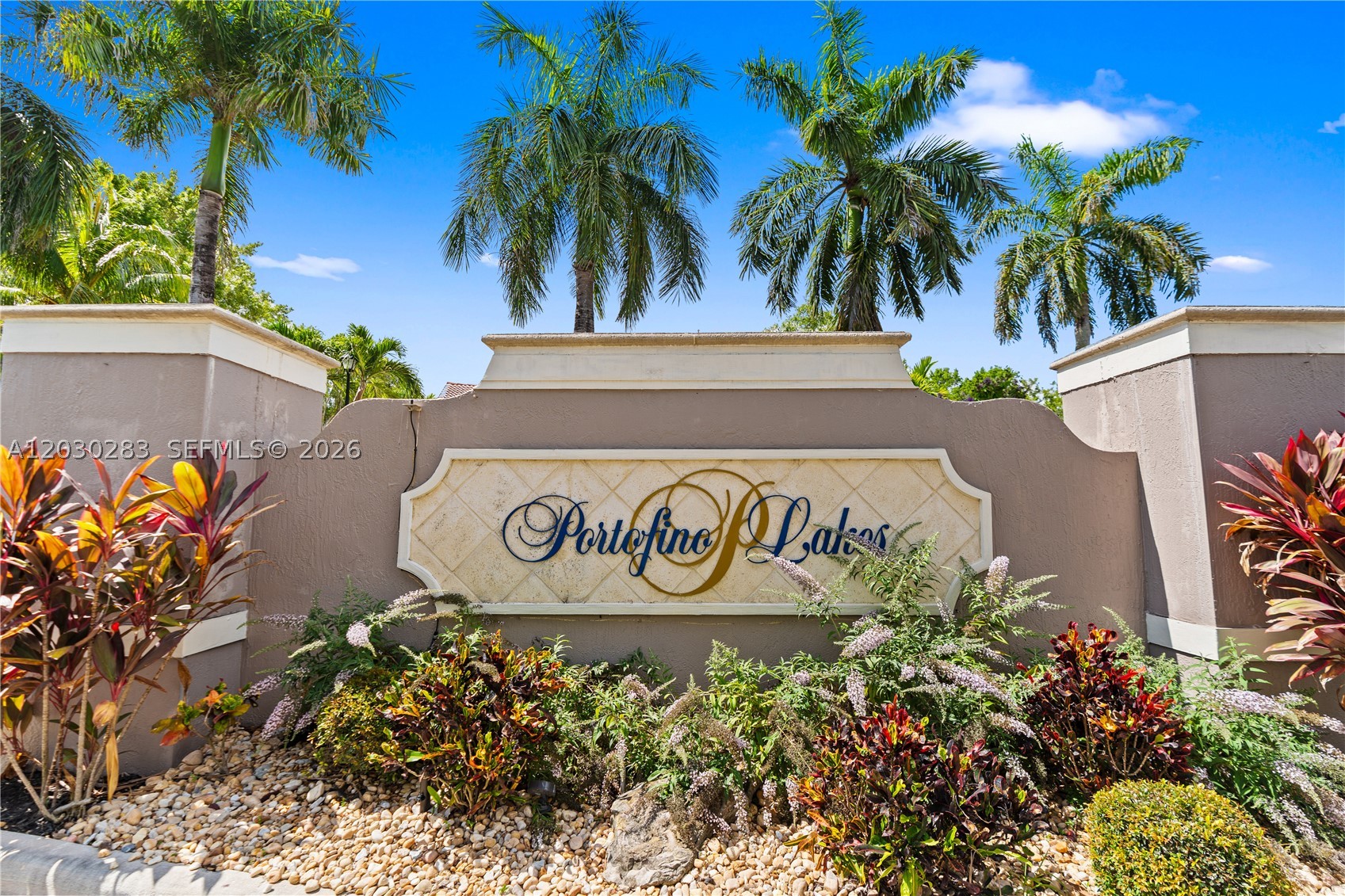 PORTOFINO LAKES - Residential