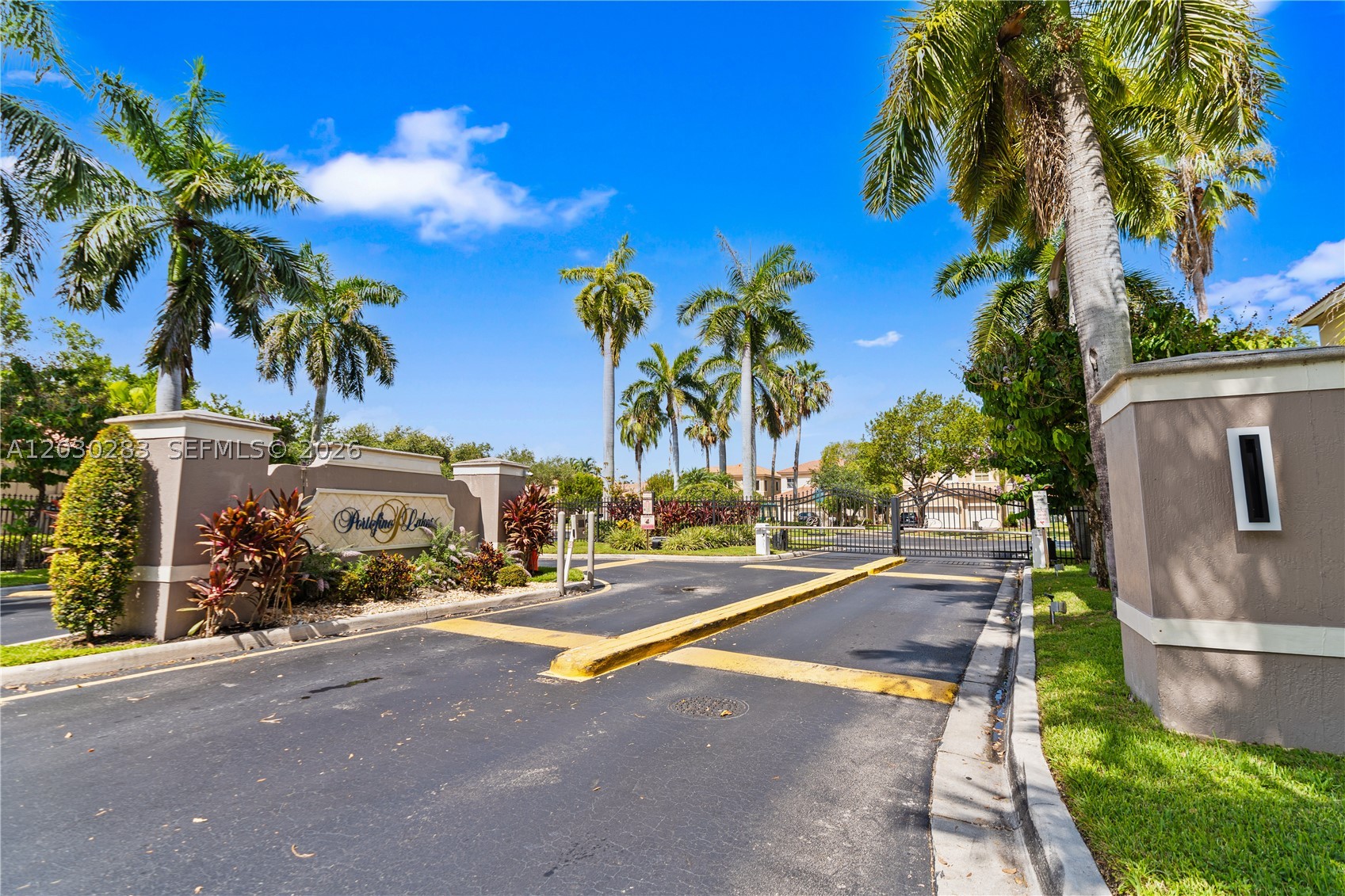 PORTOFINO LAKES - Residential