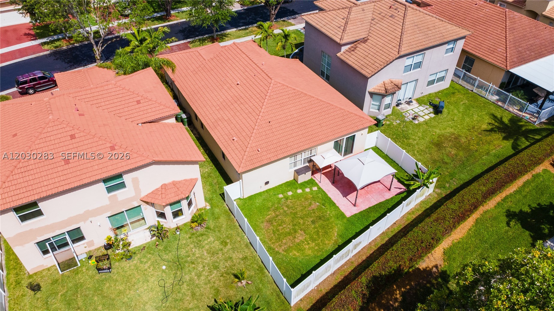 PORTOFINO LAKES - Residential