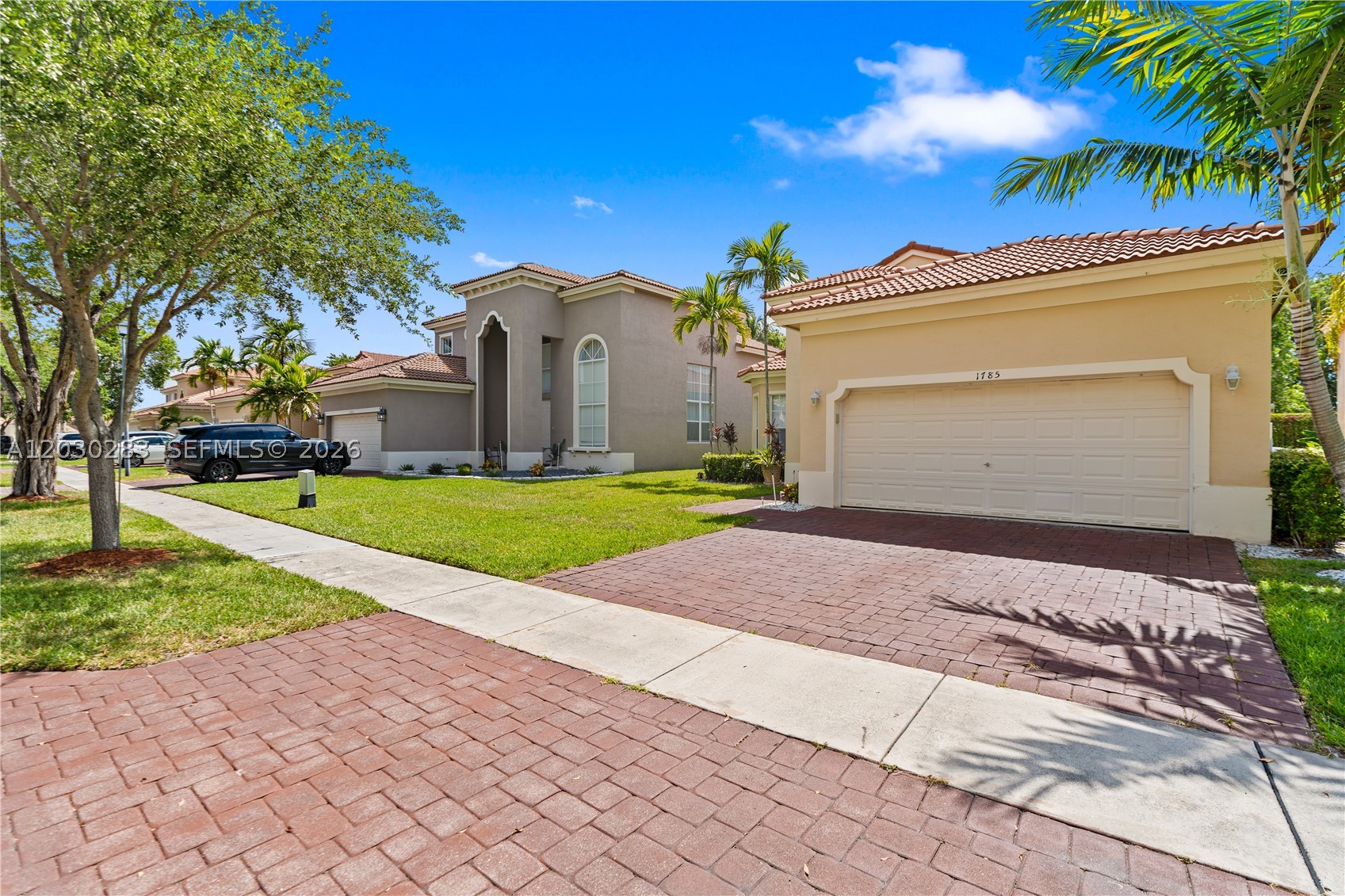 PORTOFINO LAKES - Residential