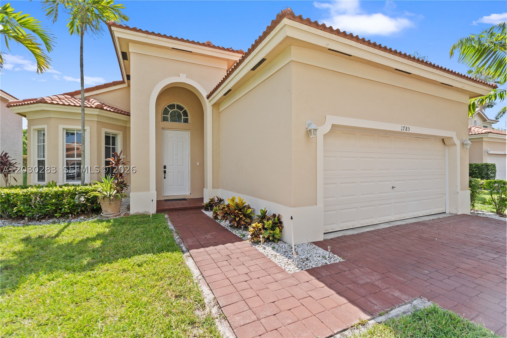 PORTOFINO LAKES - Residential