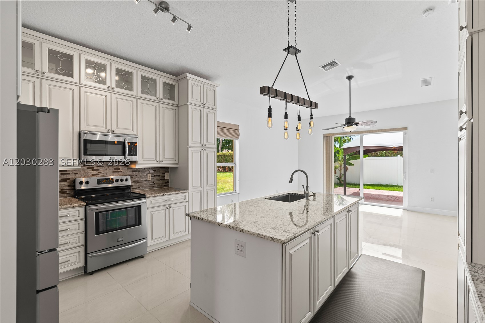 PORTOFINO LAKES - Residential