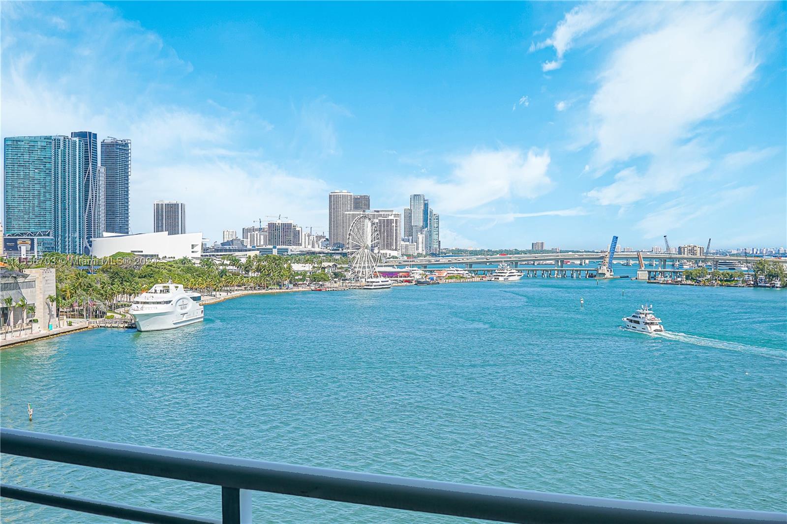 THREE TEQUESTA POINT COND - Residential