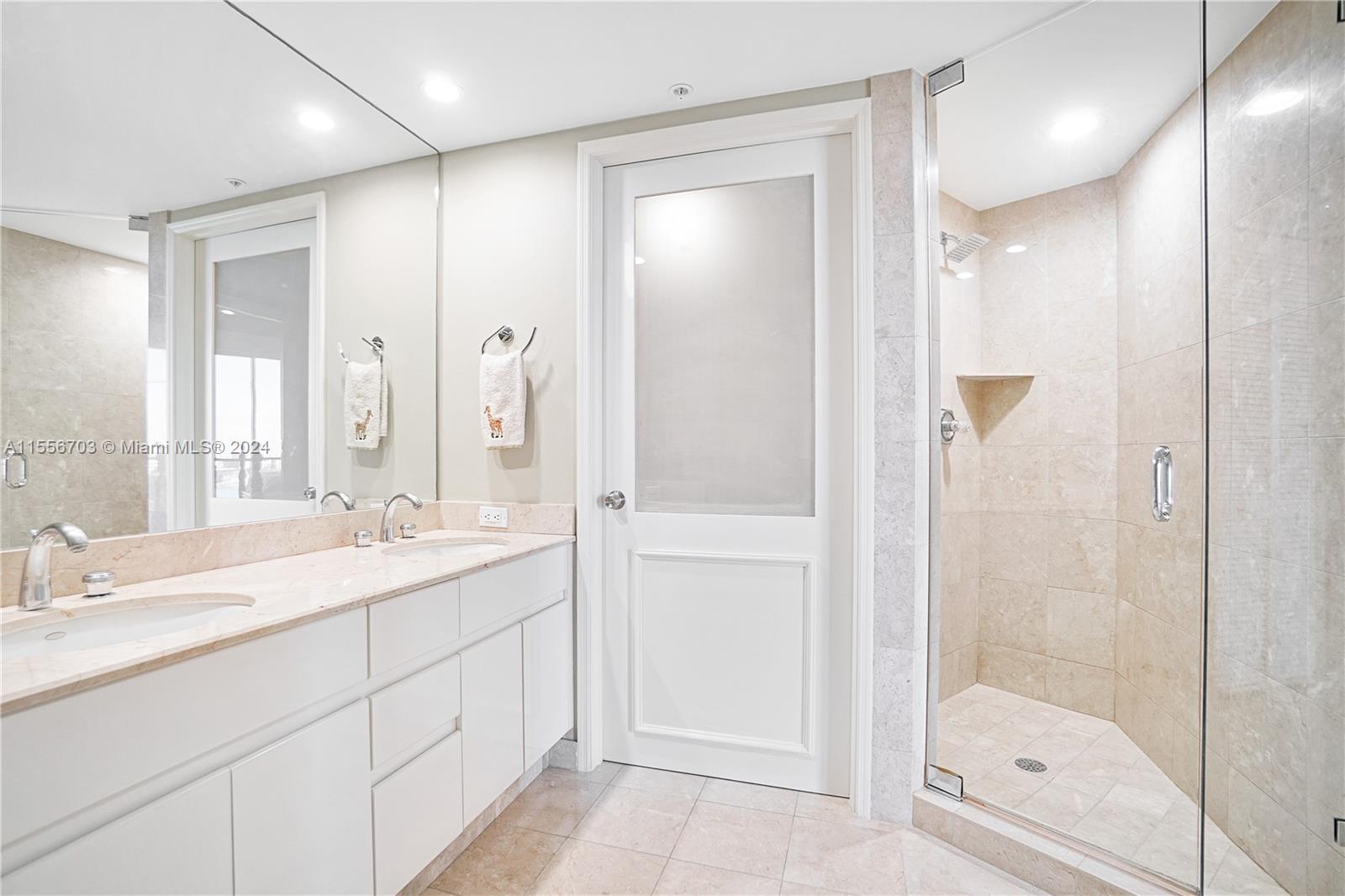 THREE TEQUESTA POINT COND - Residential