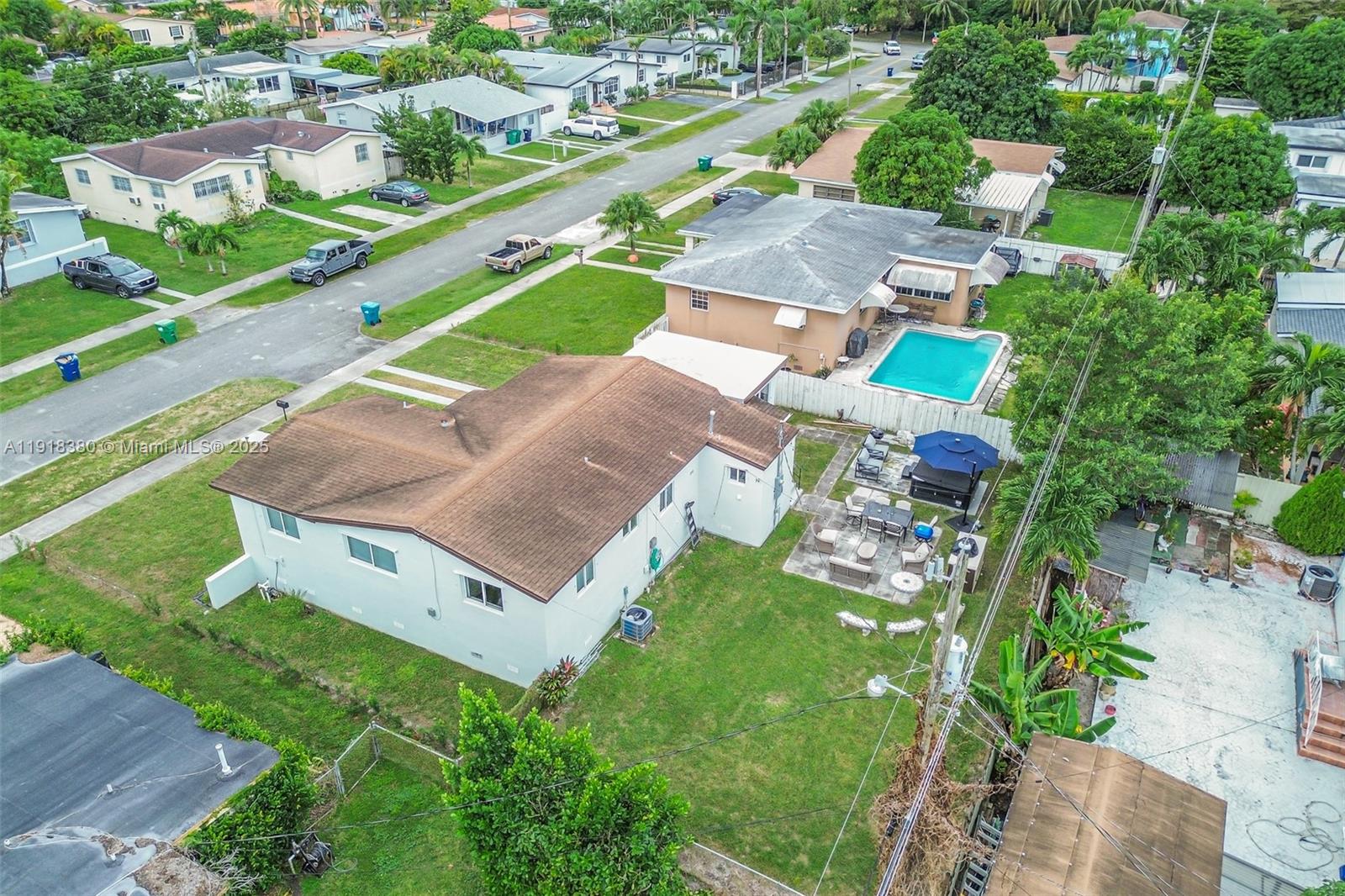 MIRACLE MANOR 3RD ADDN - Residential
