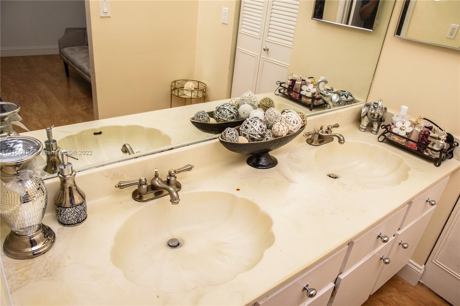BEACON HILL CONDO - Residential Lease