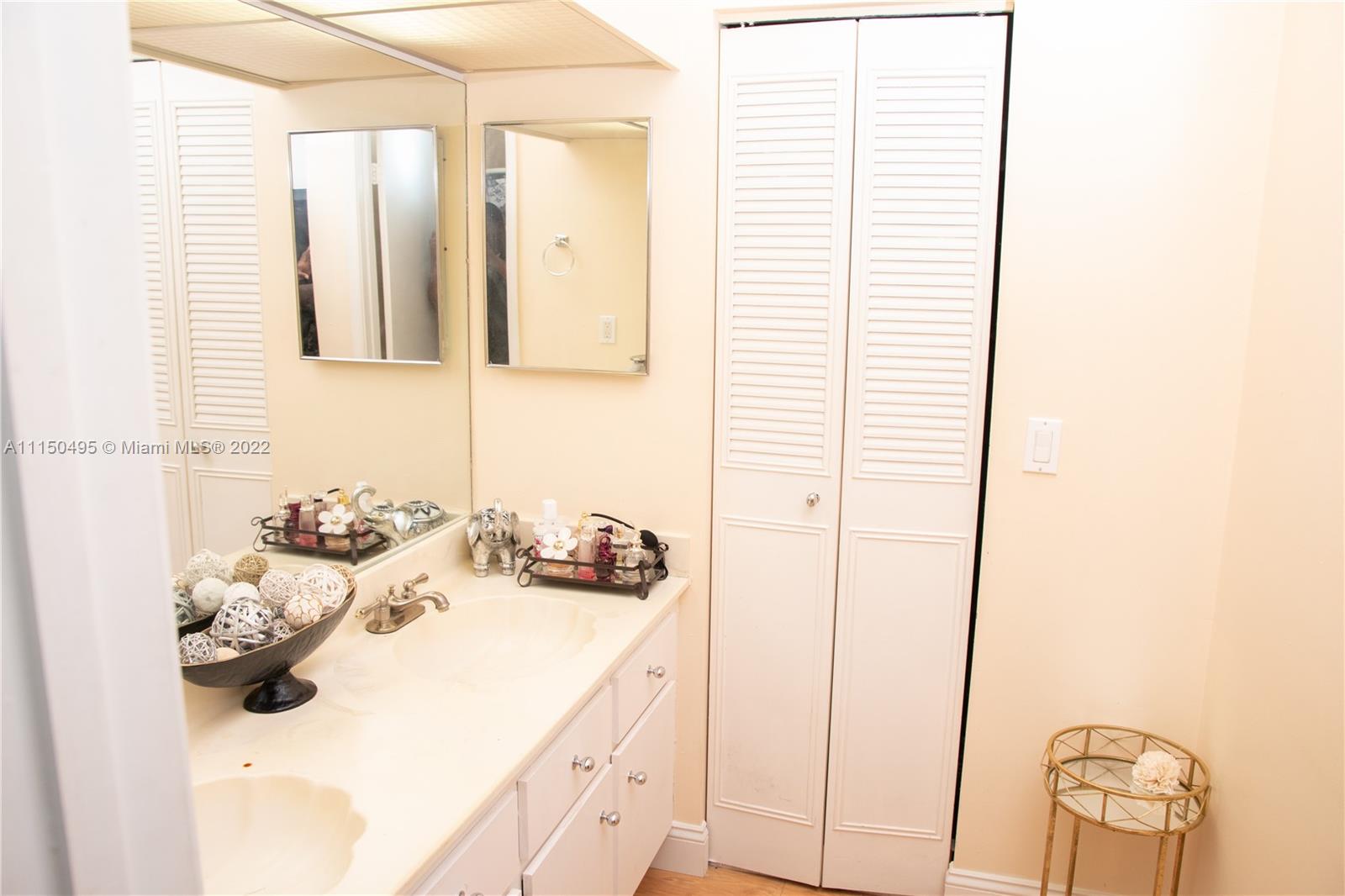 BEACON HILL CONDO - Residential Lease