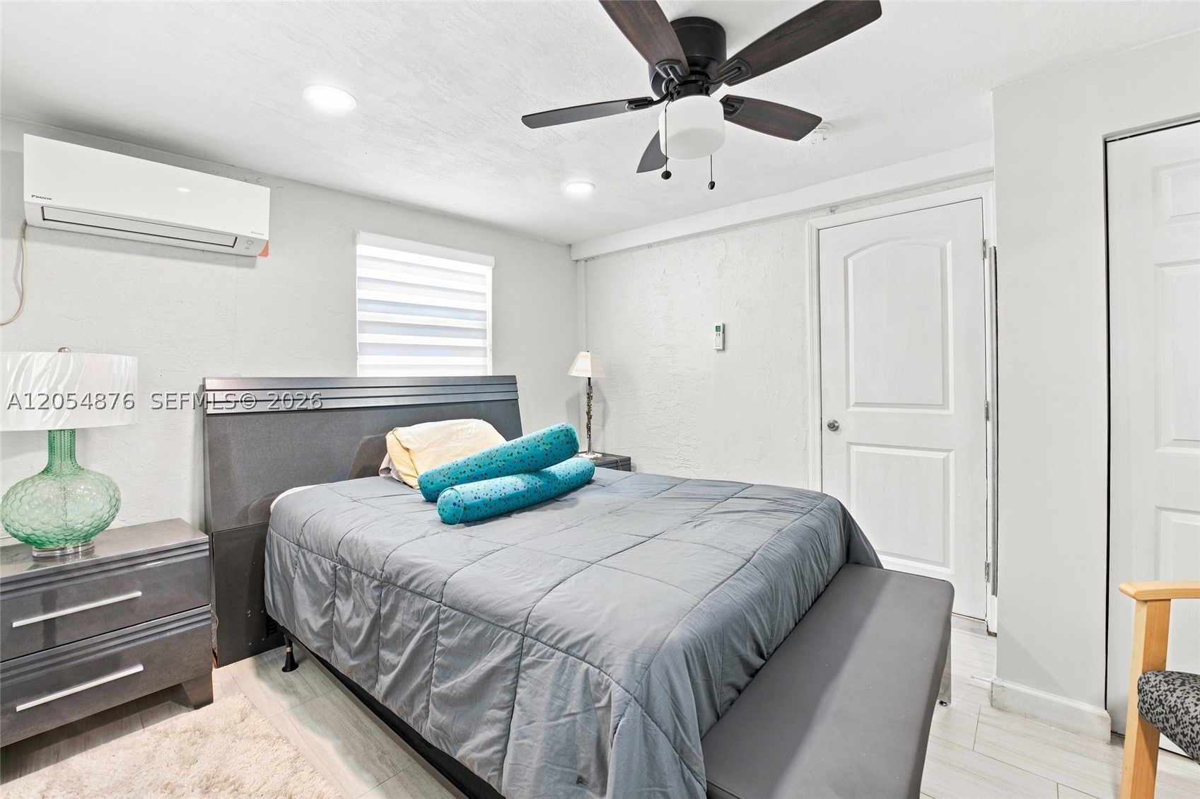 VERA VILLAS 2ND SEC - Residential