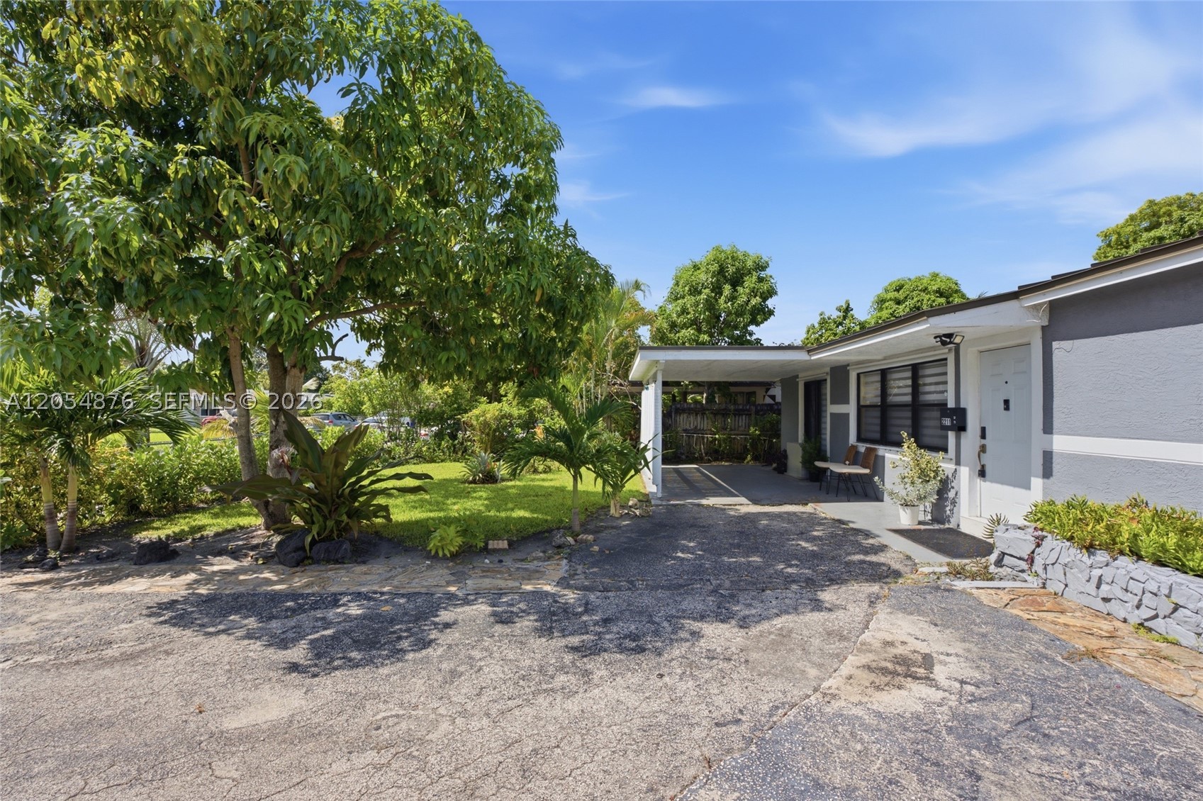 VERA VILLAS 2ND SEC - Residential