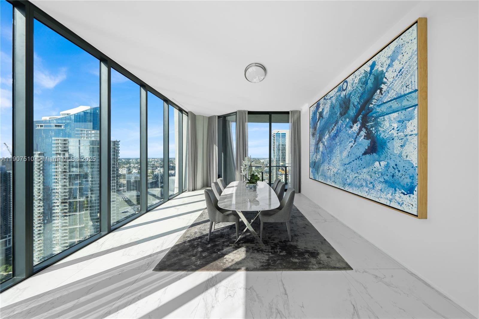 1000 Museum - Residential