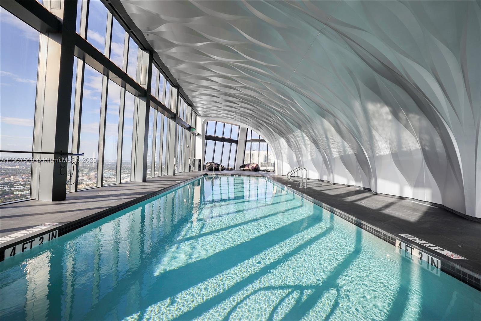 1000 Museum - Residential