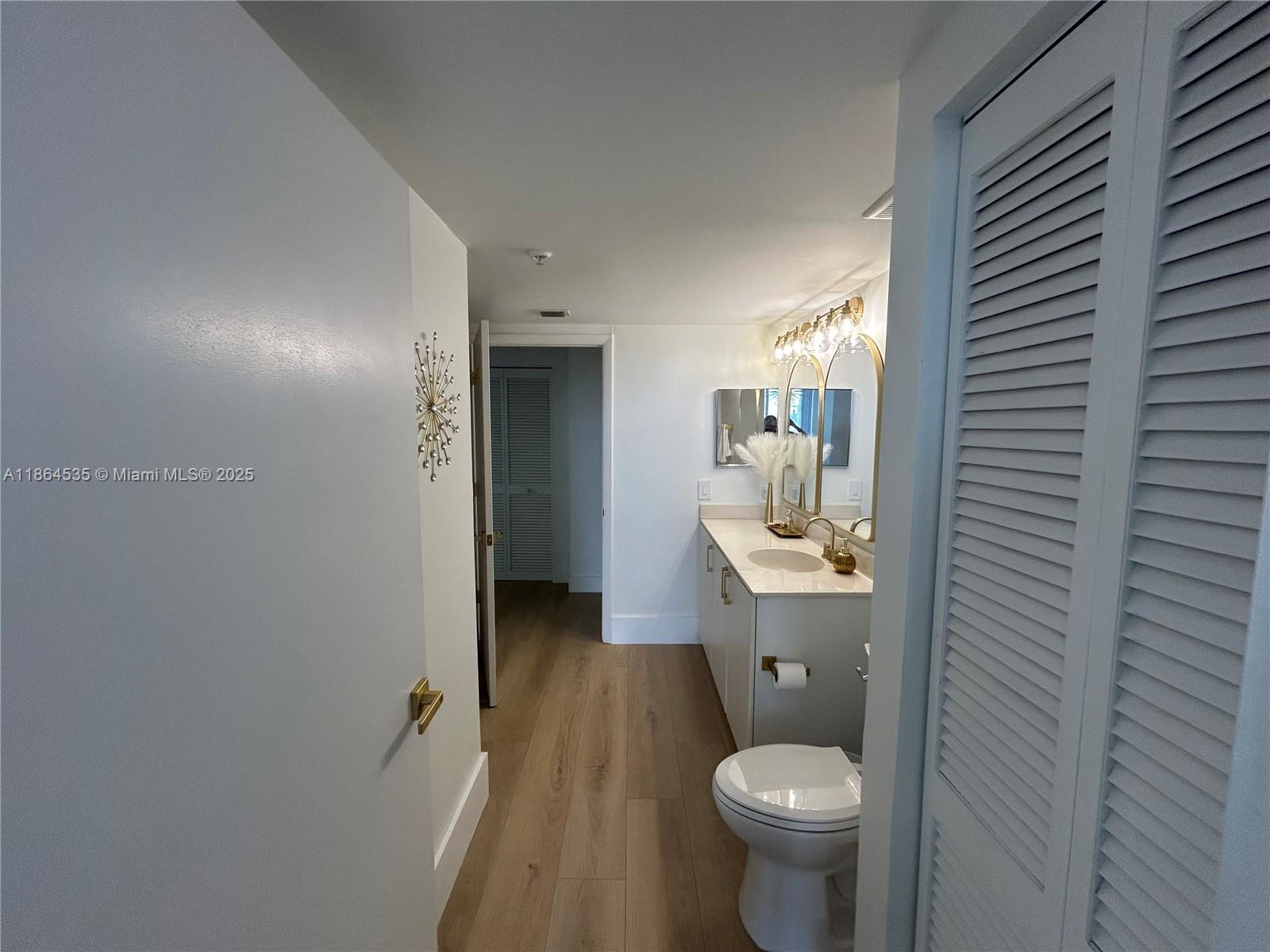 TIDES AT BRIDGESIDE SQUAR - Residential