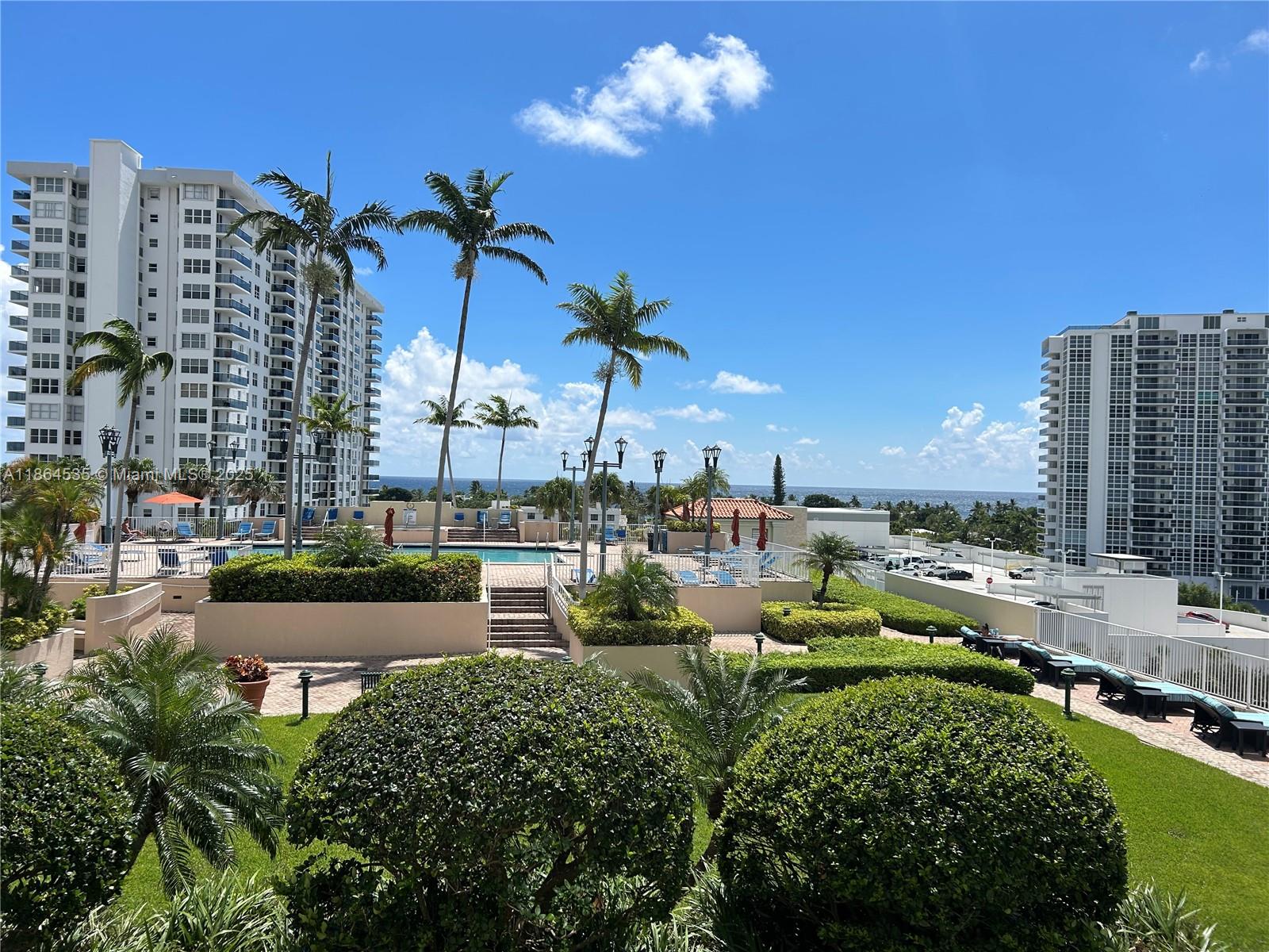 TIDES AT BRIDGESIDE SQUAR - Residential