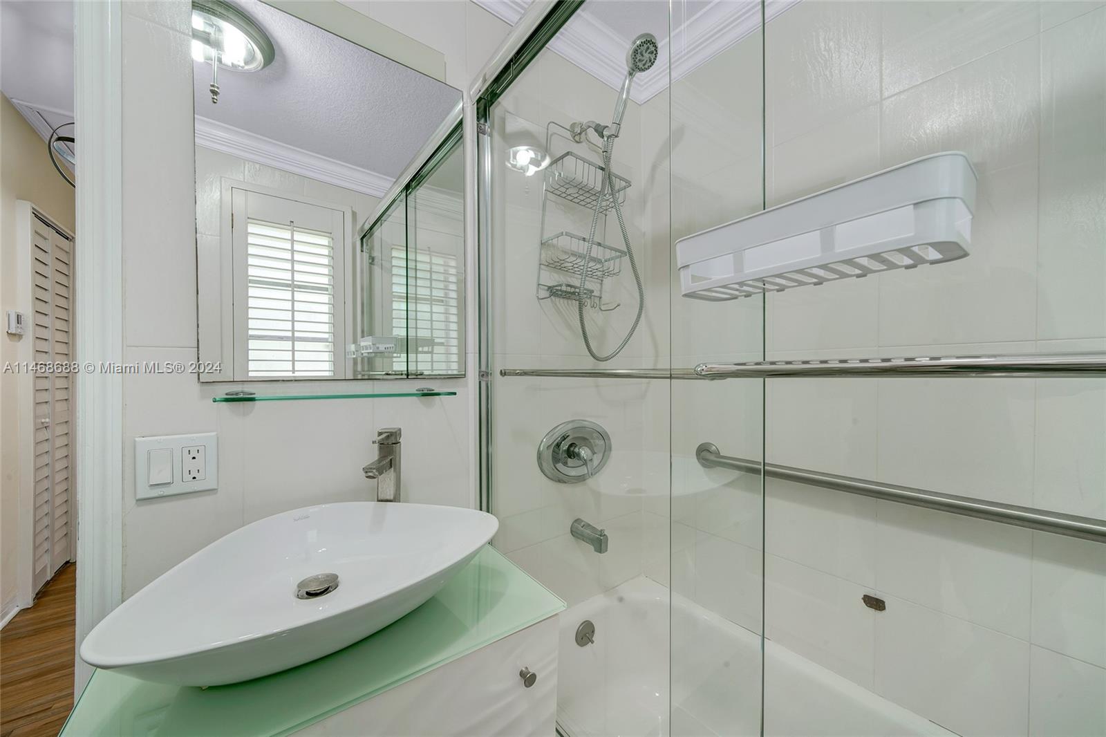 SHERWOOD FOREST - Residential Lease