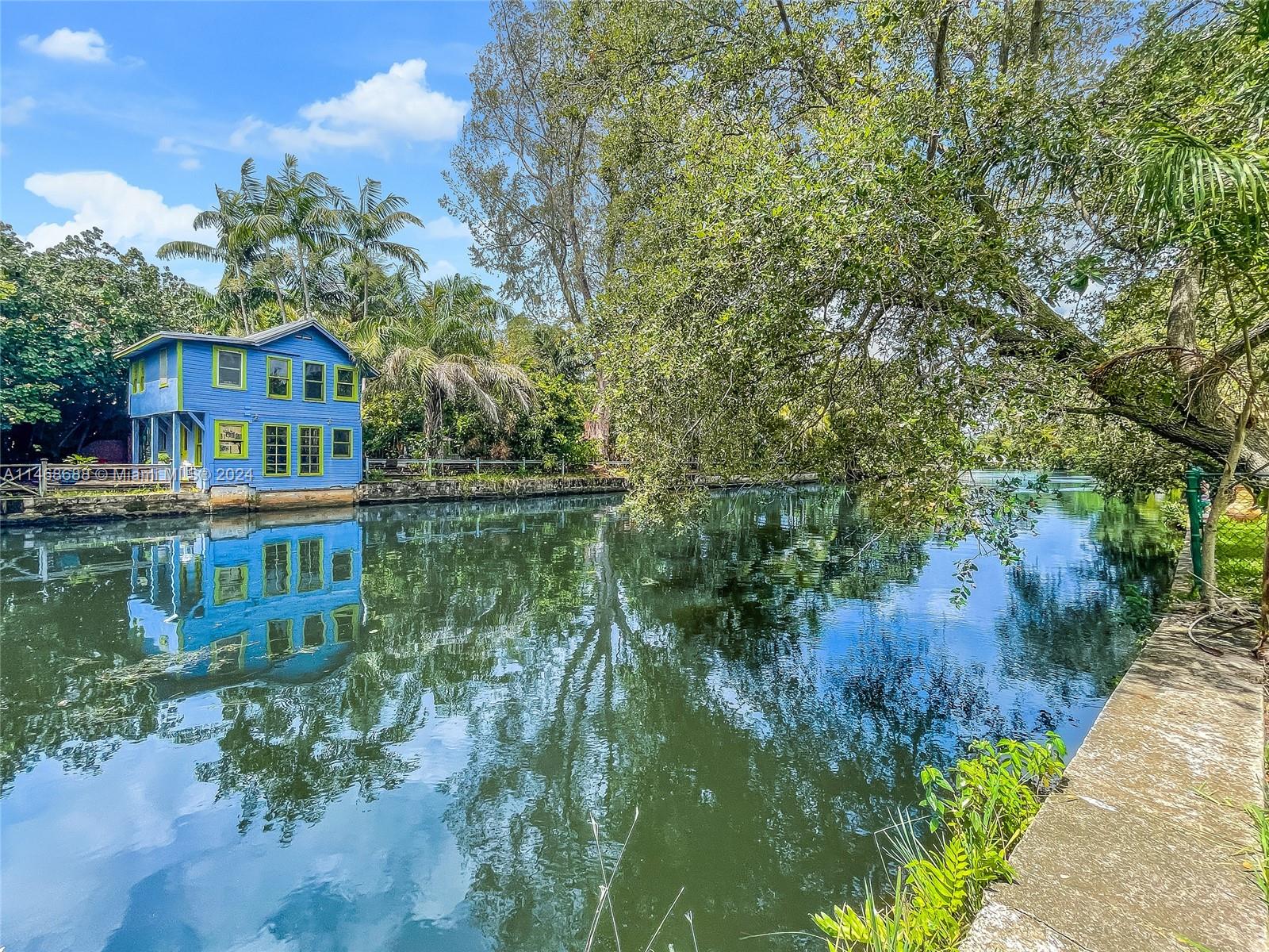 SHERWOOD FOREST - Residential Lease