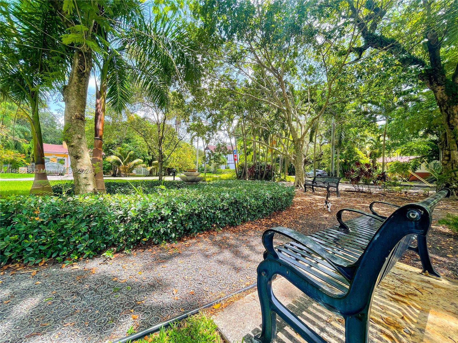 SHERWOOD FOREST - Residential Lease